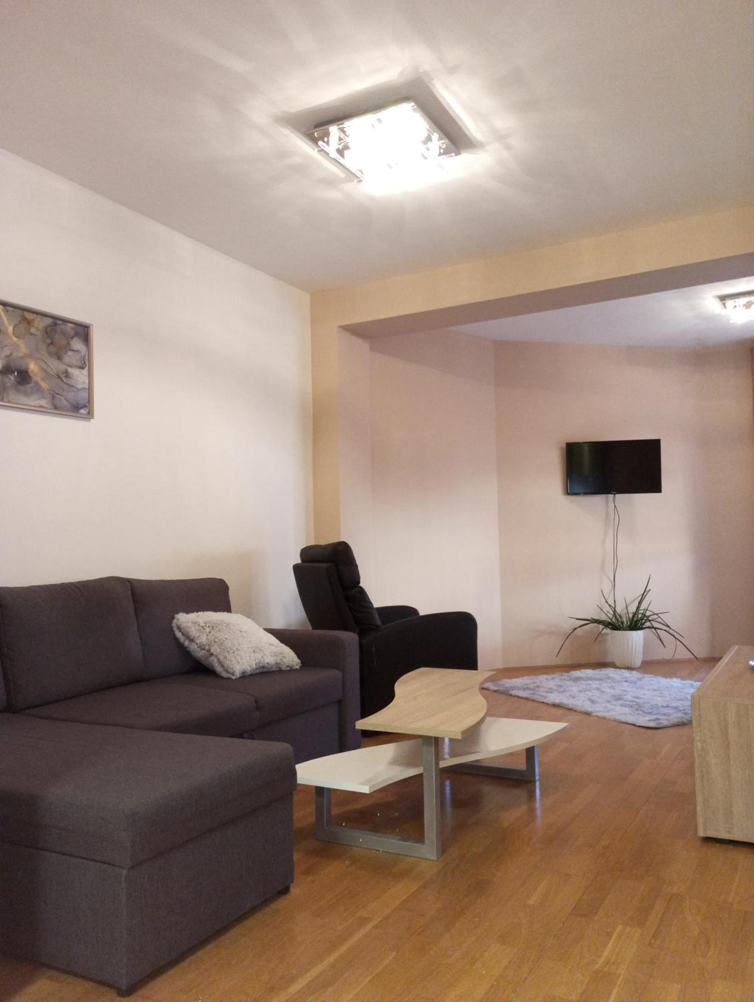 Zen Apartman 부더컬라스 외부 사진