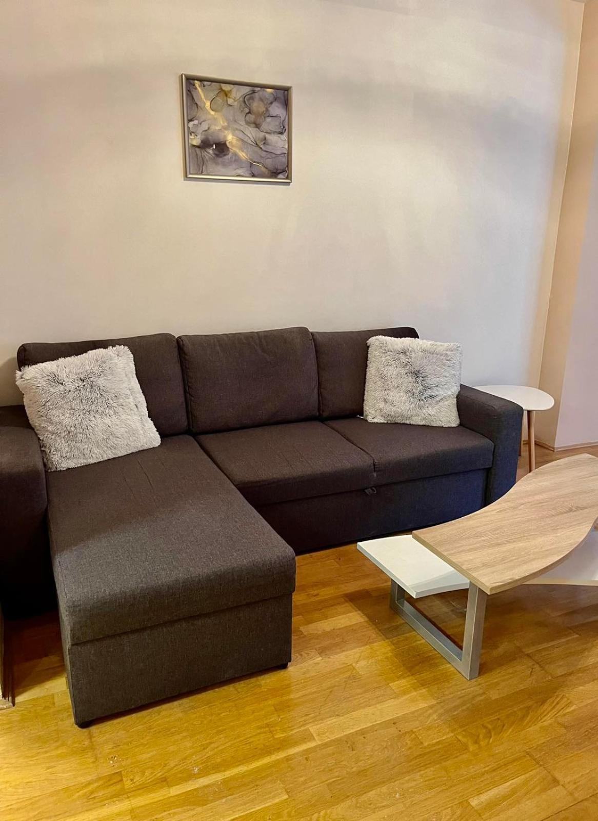 Zen Apartman 부더컬라스 외부 사진